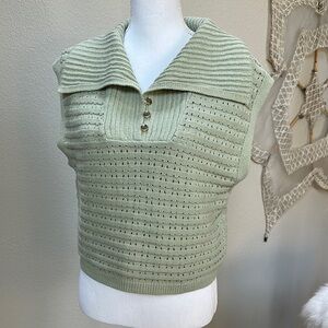 Cotton blend cropped block style sleeveless summer sweater